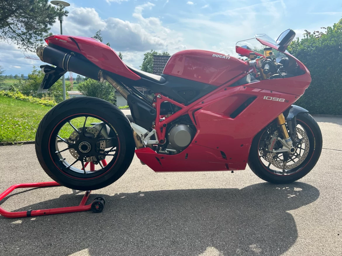 Ducati 1098 S